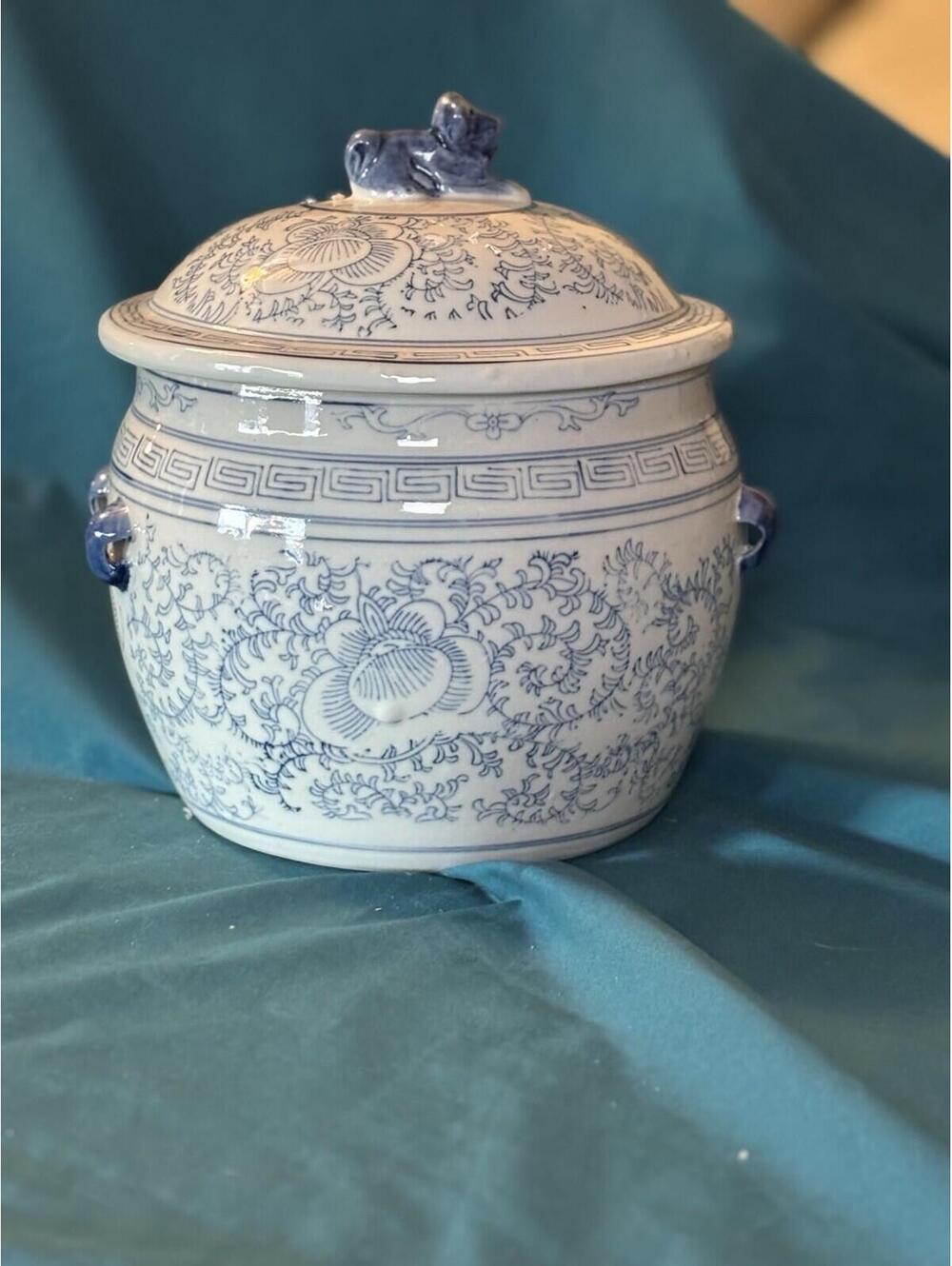 Blue White Ginger Jar Foo Dog Lid Chinoiserie Porcelain Vase 8” Vintage Style